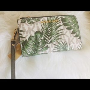 Michael kors palm leaf double zip wristlet/wallet